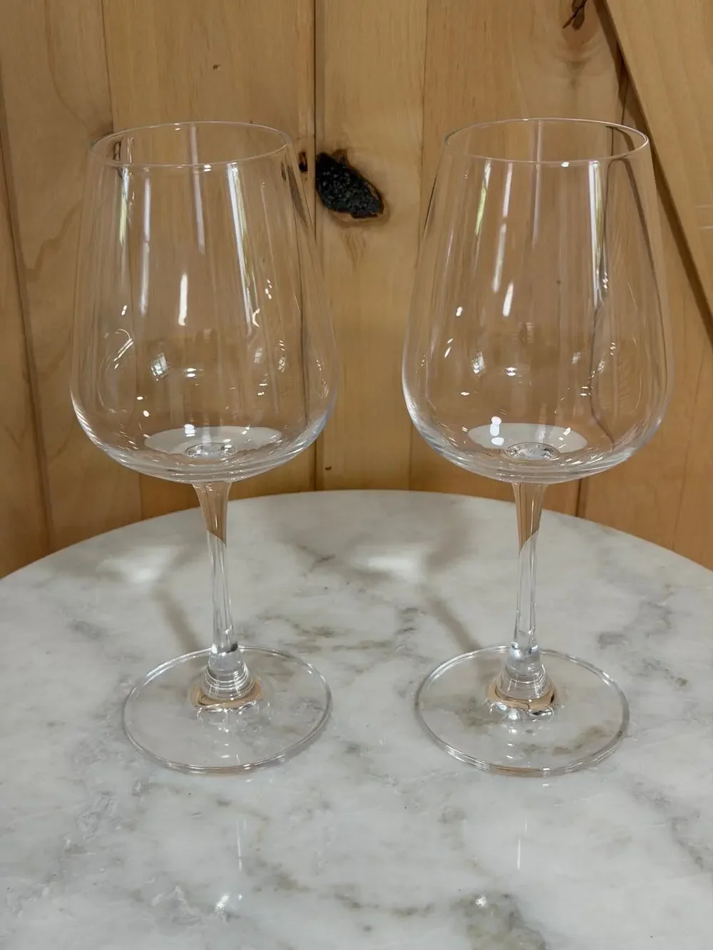 JC Inn Crystal Wine Glass Signed - Set of 2